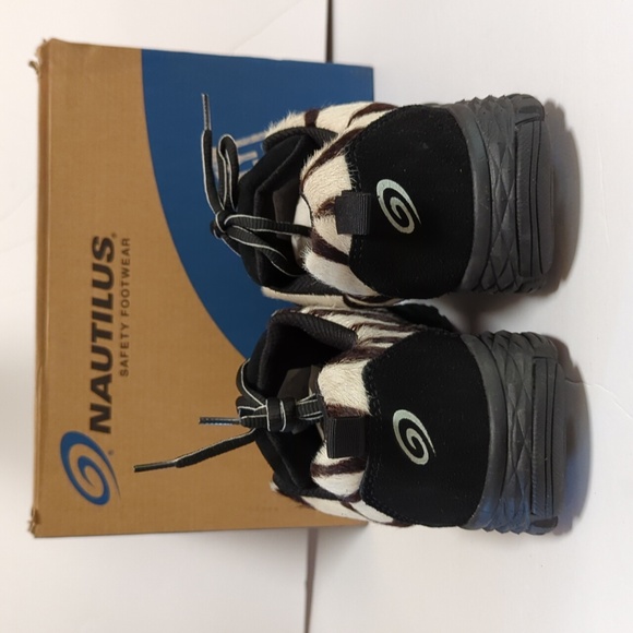 Womens Nautilus Safety Footwear Spark CT Zebra Stripe size 6.5 - Picture 10 of 10